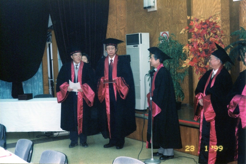 wdesc_0000