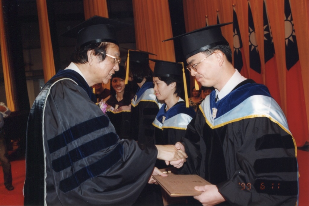wdesc_0002