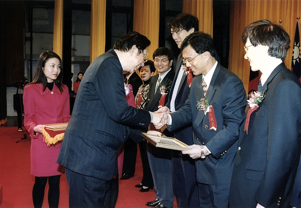 wdesc_0003