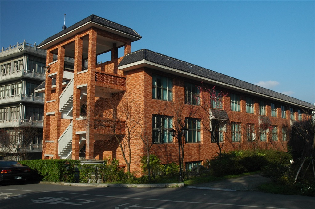 WDESC_0003.jpg