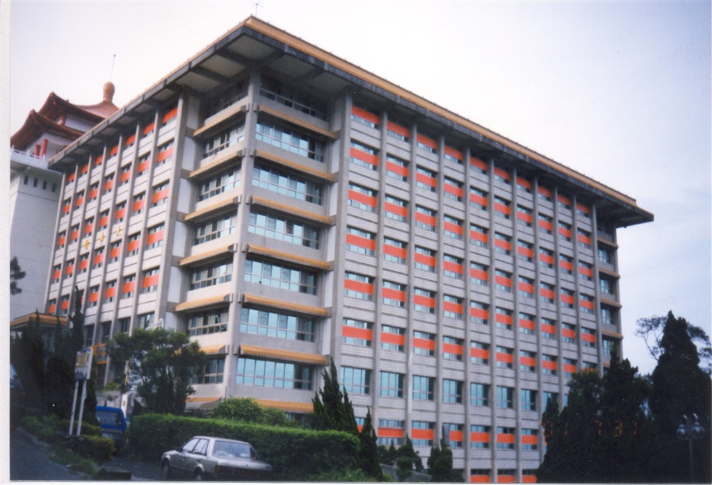 WDESC_0001.jpg