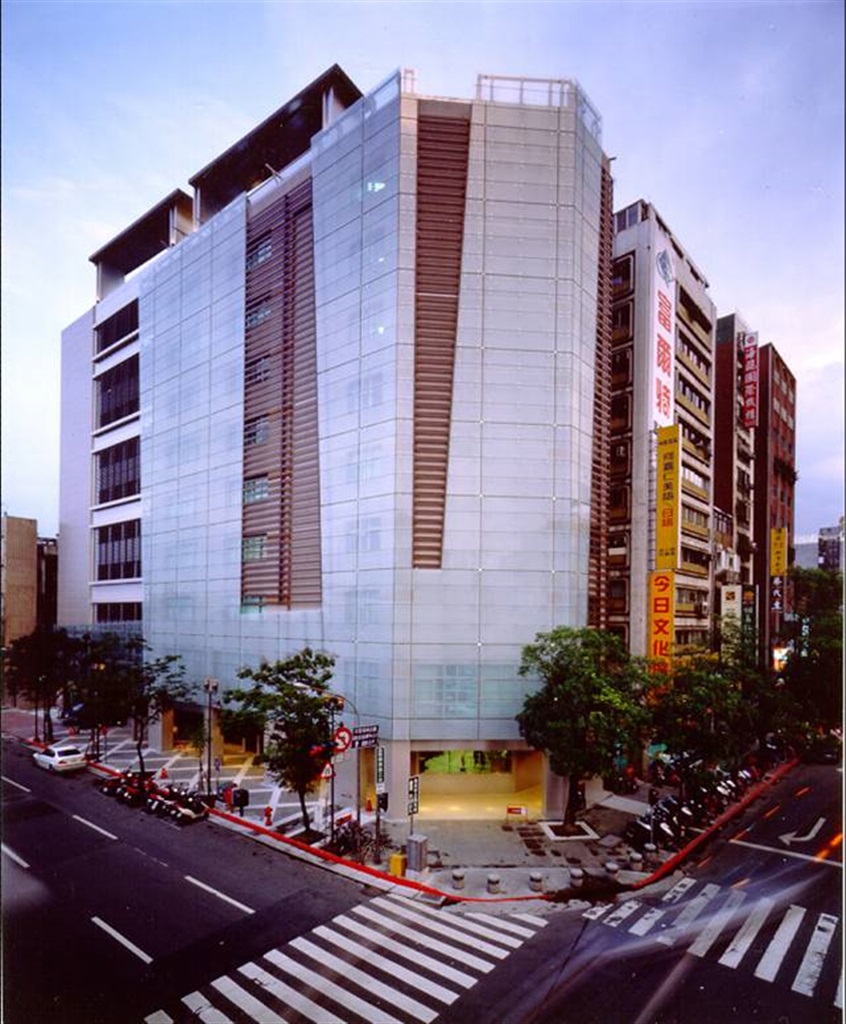 WDESC_0002.jpg