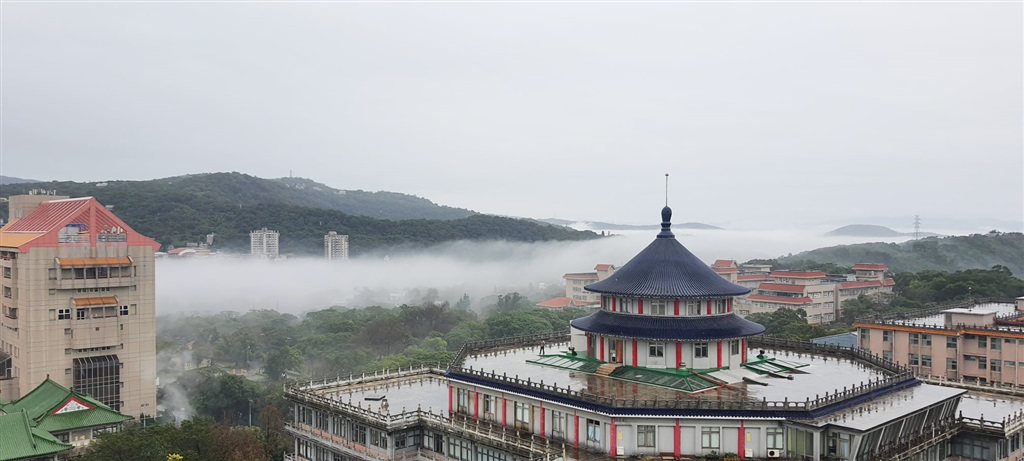 華岡的雲海的焦點圖